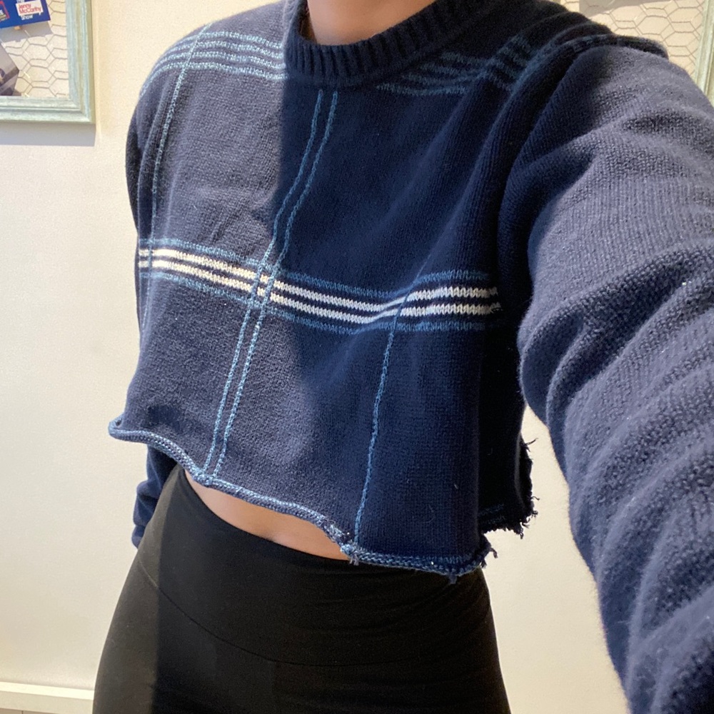 Self cut dockers sweater